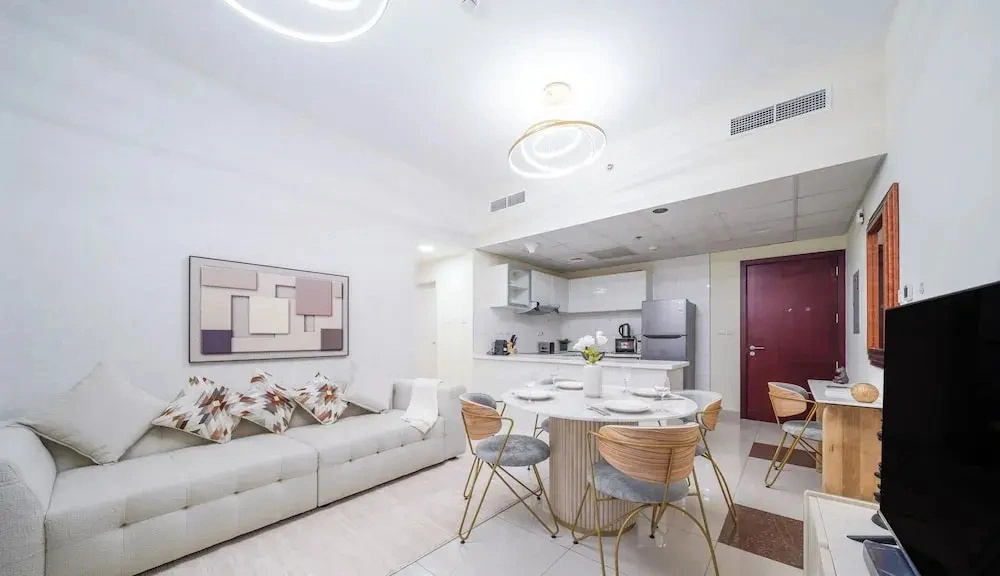 Magnificent Two Bedroom Beachfront