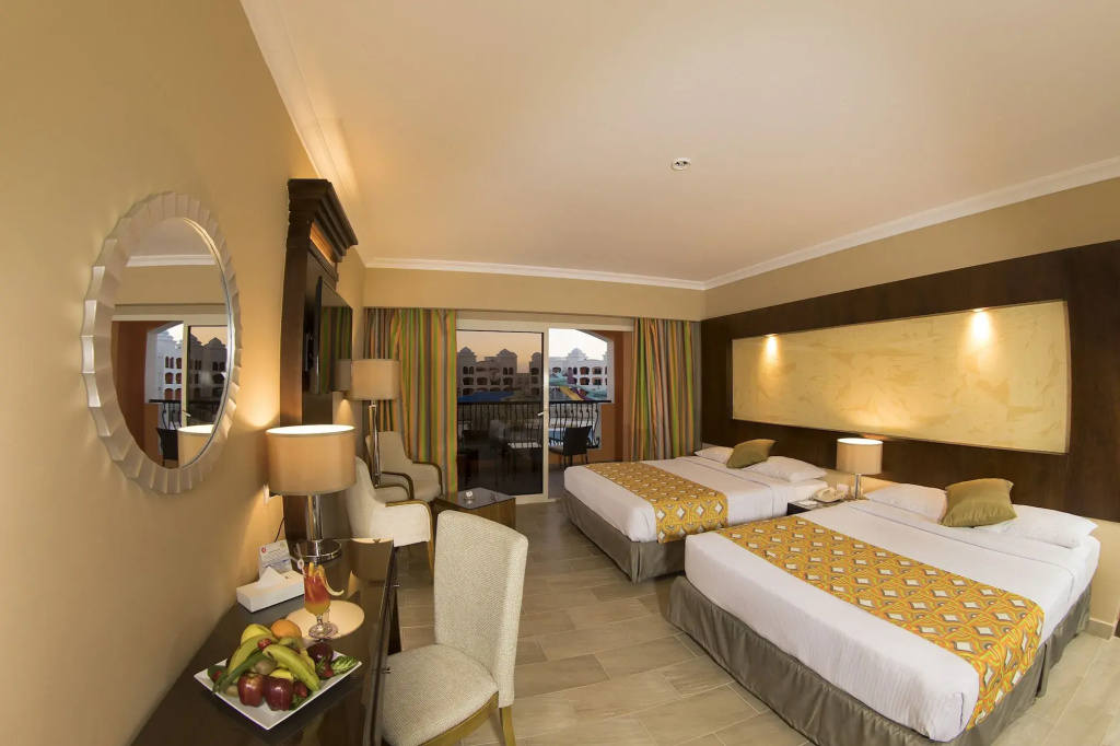 Naama Waves Hotel