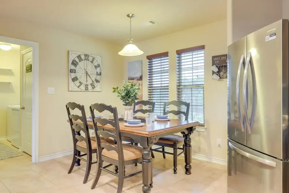 New Braunfels Home w/ Pool 2 Mi to Guadalupe River