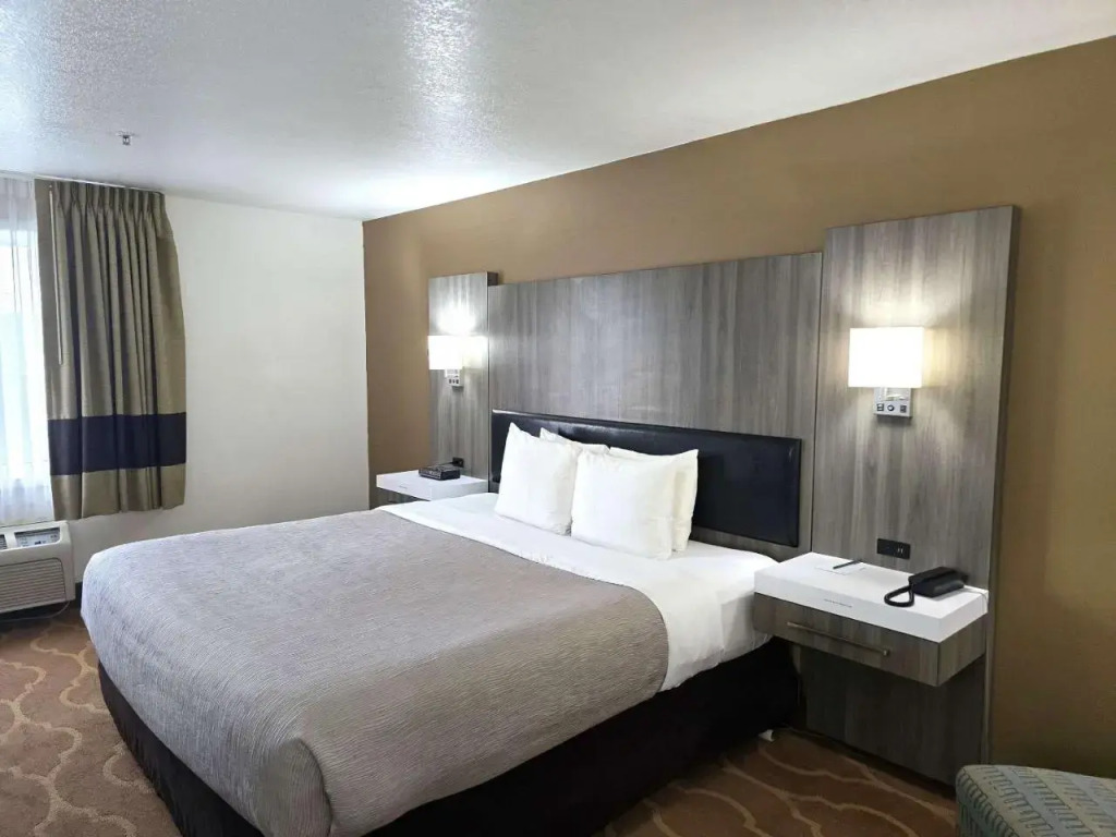 Ramada Inn Longview