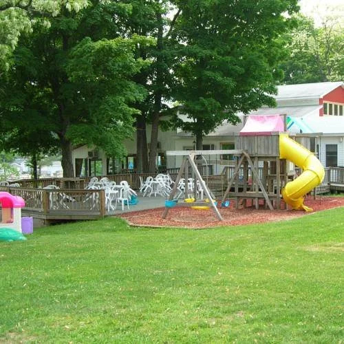 The Country Place Resort - Home of Zoom Flume Water Park