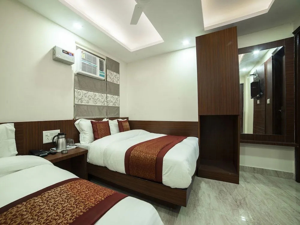 OYO 14136 hotel toto international
