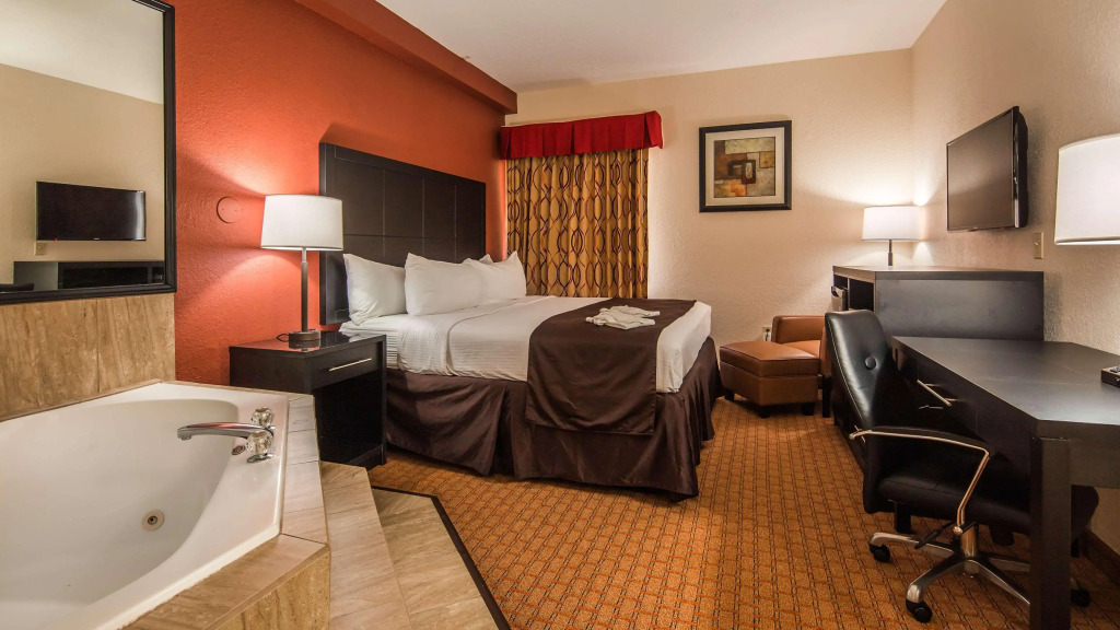 Best Western Mulberry Hotel