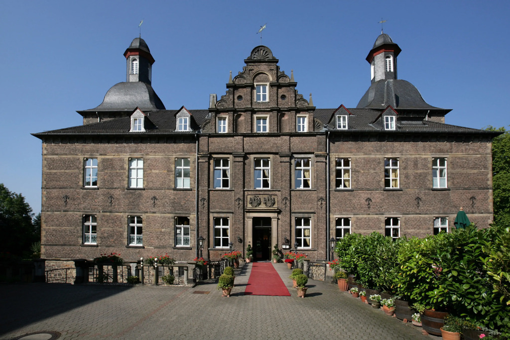 Schlosshotel Hugenpoet