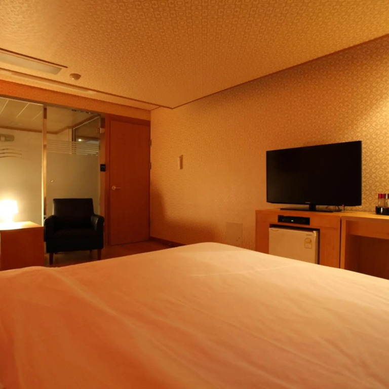 Prince Hotel