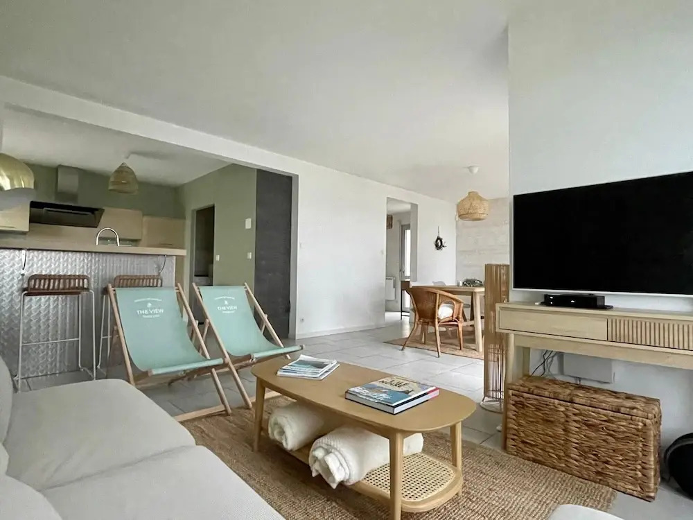 Holiday Home in Terenez with Sea Views