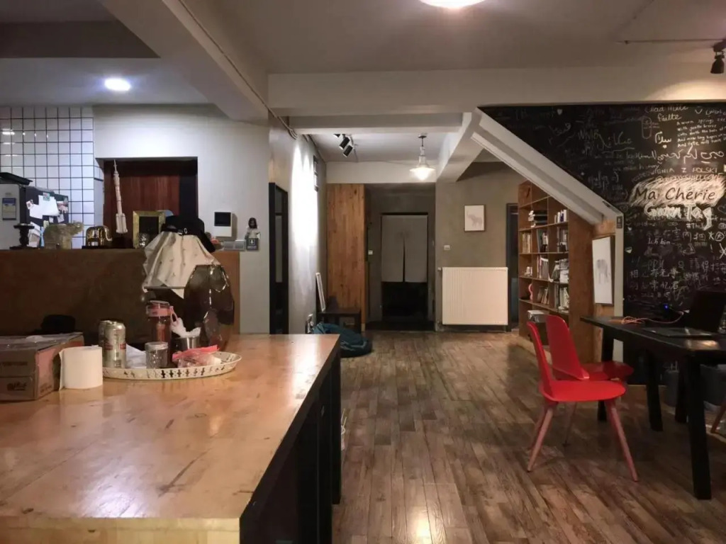 Chelan Hostel
