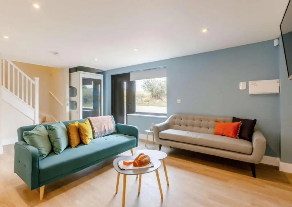 Fully Accessible-disabled Adapted-hot Tub-pets