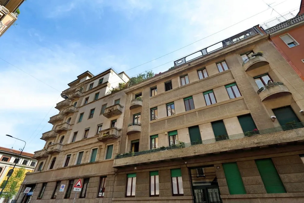Hintown Politecnico City