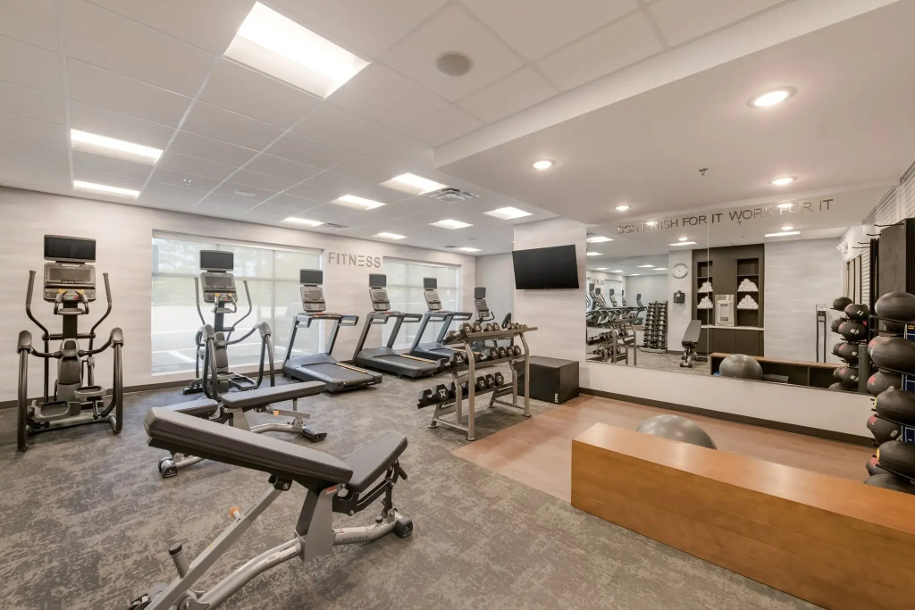 Fairfield by Marriott Inn & Suites Virginia Beach Town Center