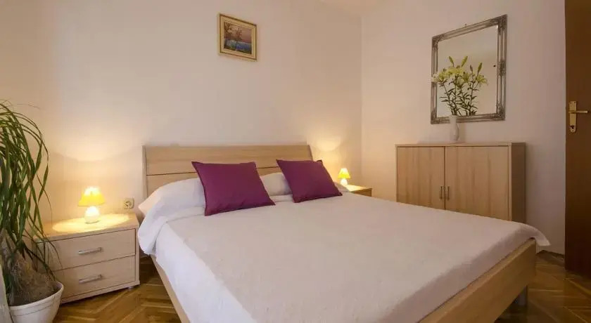 Apartments Folo