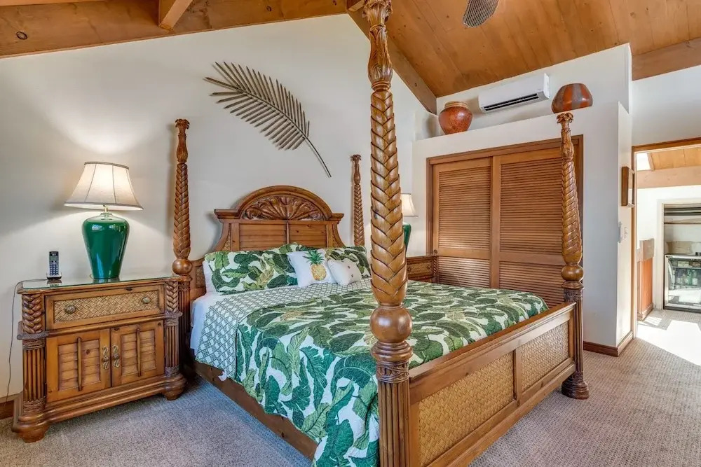 Kahana Outrigger #2b1 3 Bedroom Condo by RedAwning