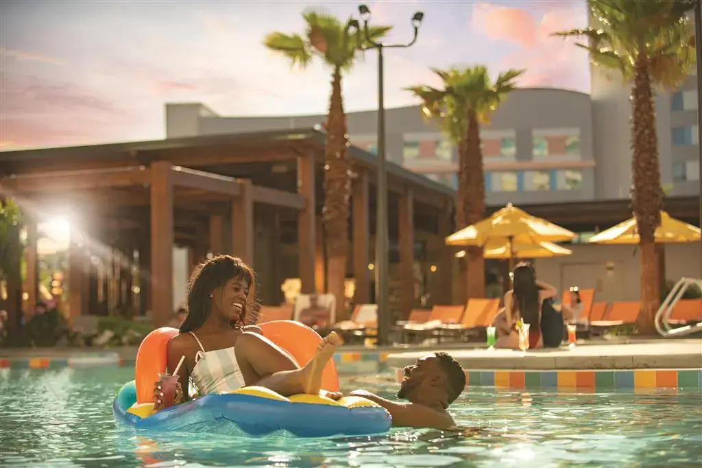 Universal’s Endless Summer Resort - Dockside Inn and Suites