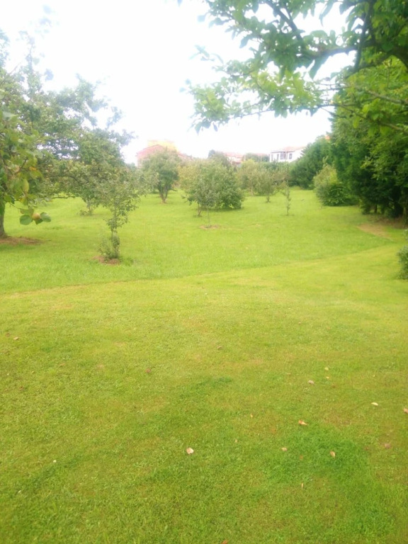 House With 5 Bedrooms in Póo, With Wonderful Mountain View and Enclosed Garden - 1 km From the Beach