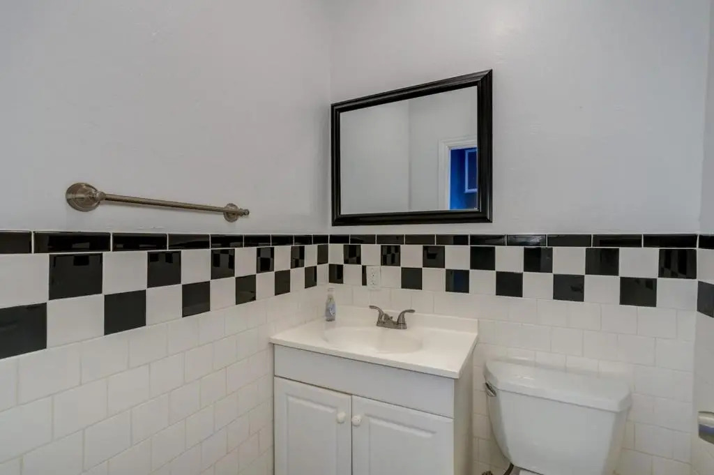 2 Bedroom Suite Near Plaza District Bricktown