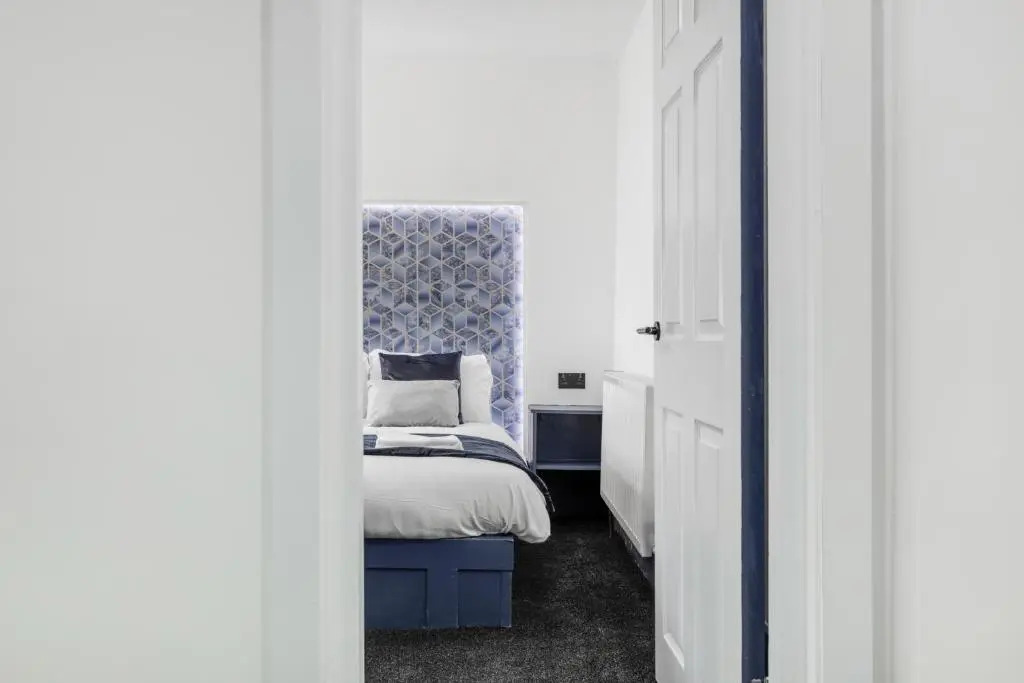 Crystal Towers Sasco Apartments