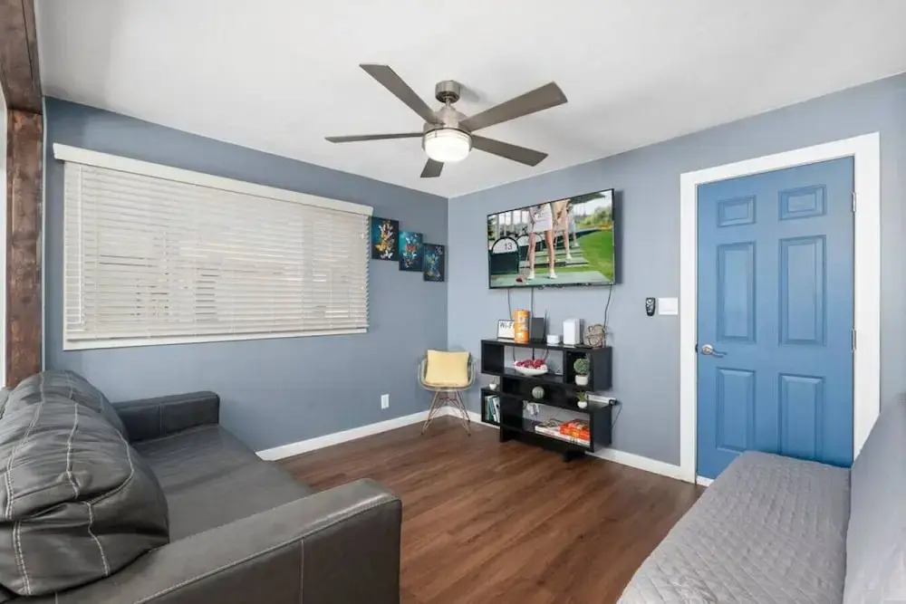 Central Phoenix Casita Unit C