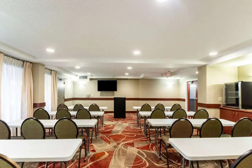 Quality Inn Milwaukee/Brookfield