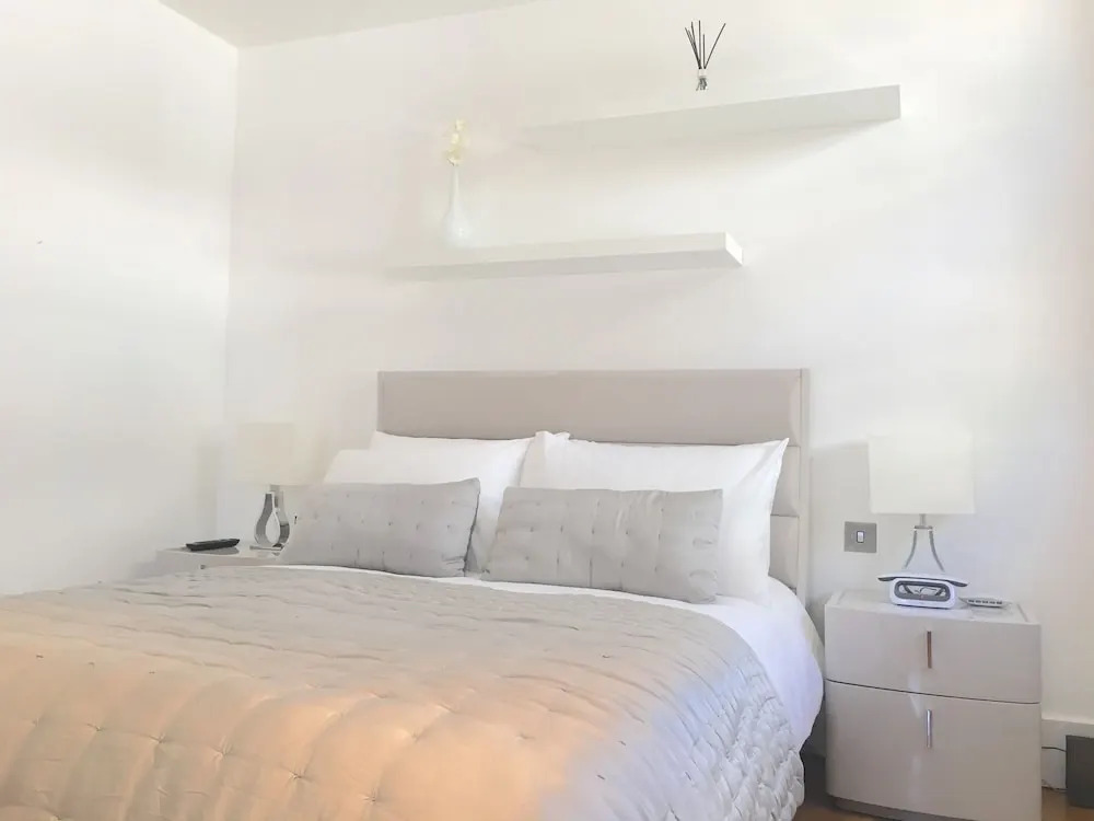 Central Luxury Suites