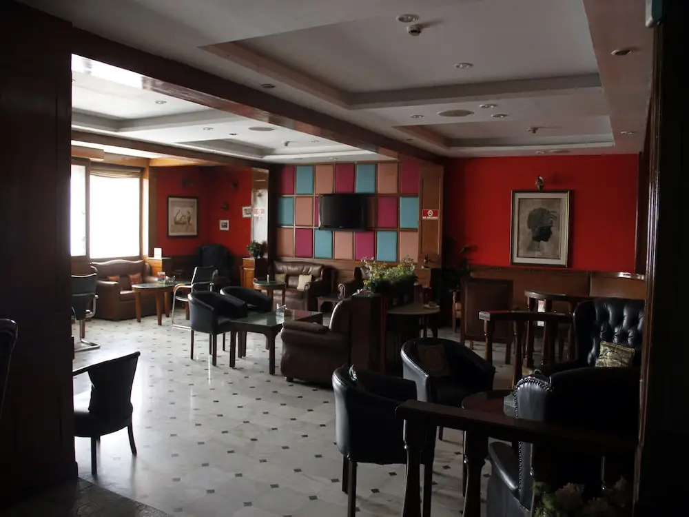 OYO 495 Hotel Chaupal