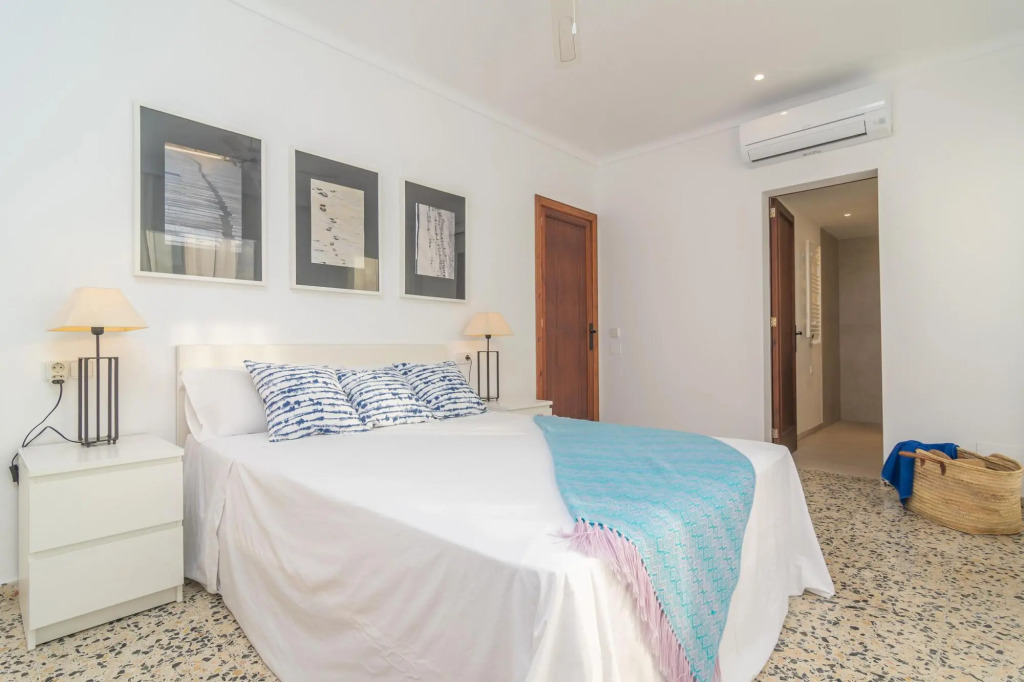 BALENA 21 - Villa with private pool in Sa Ràpita. Free WiFi