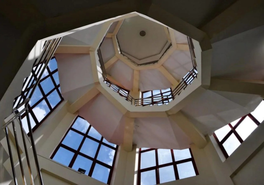 Rose Land Apartment Hotel