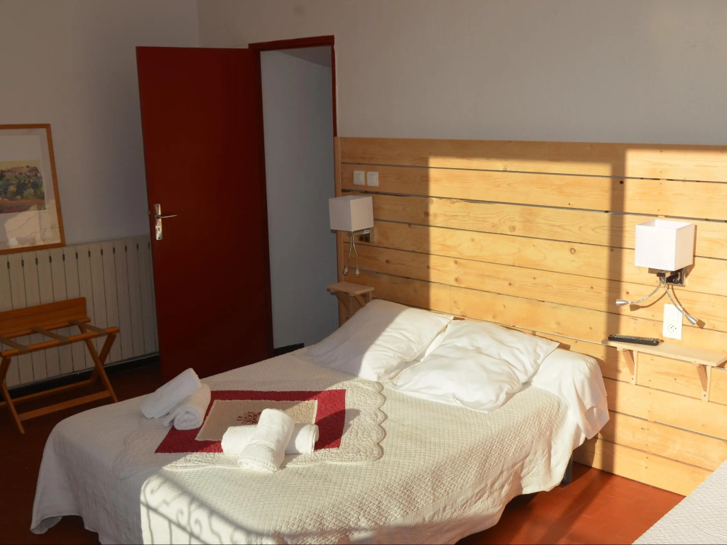 Logis Hôtel Panoramique César