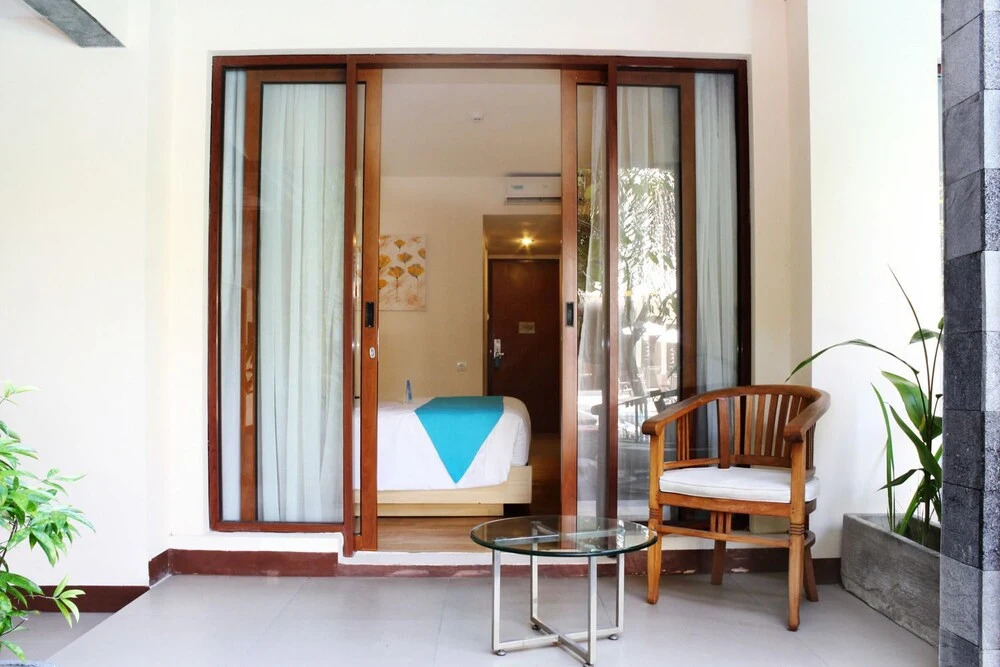 Airy Kuta Karang Tenget 15 Bali