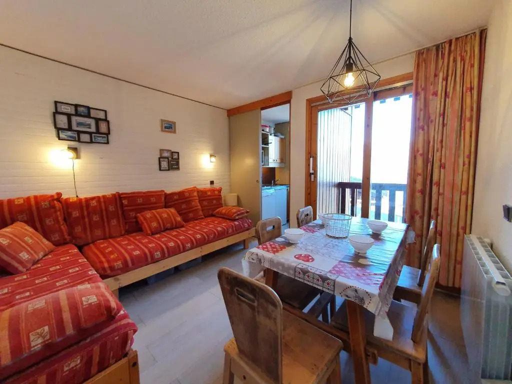 Appartement La Plagne, 2 pièces, 4 personnes - FR-1-353-61