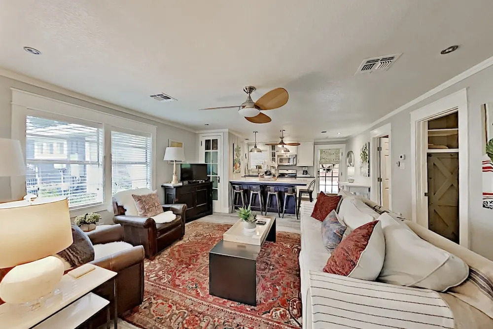 Charming W/ Chic Decor -- Walk To Downtown 3 Bedroom Home