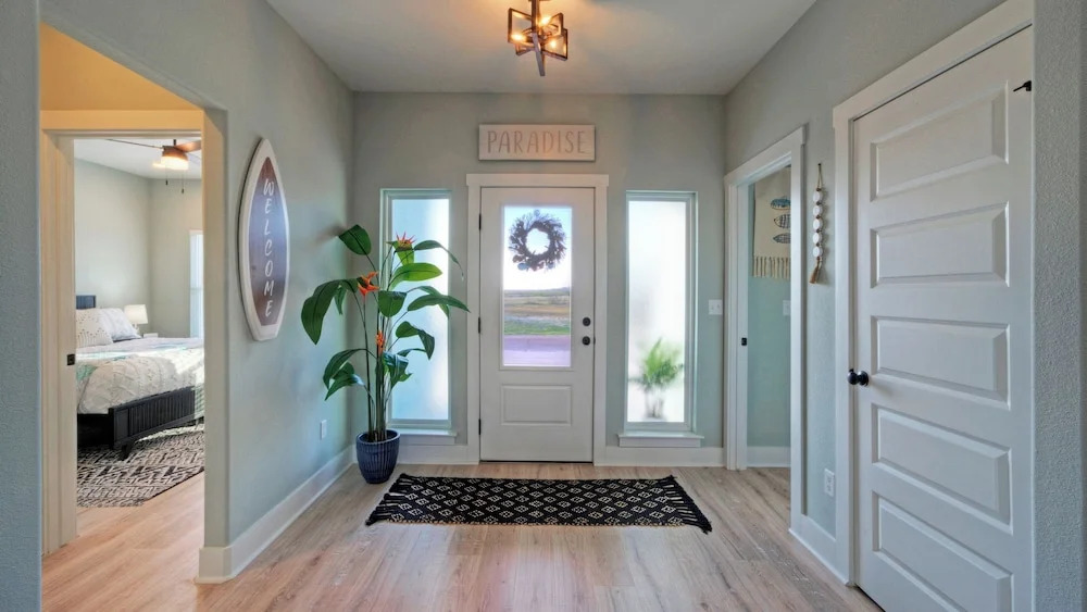 Mermaids Oasis by Avantstay Spacious Port A Home + Private Pool + Firepit + Games Near the Beach