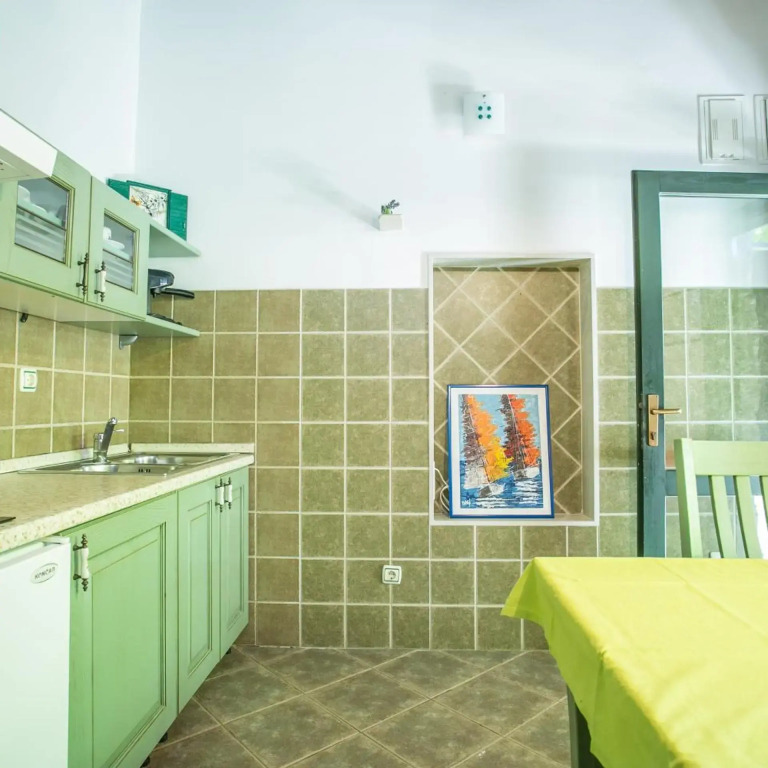 Garden Apartment Hotel