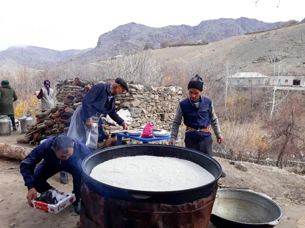 Asror`s homestay in Sentyab village