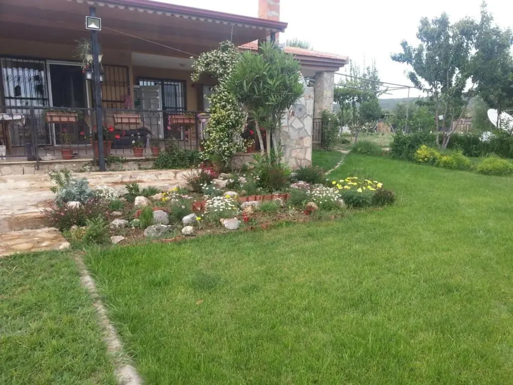 Özbek Çiftlikevi