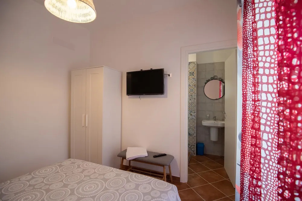 Floris Bed And Breakfast