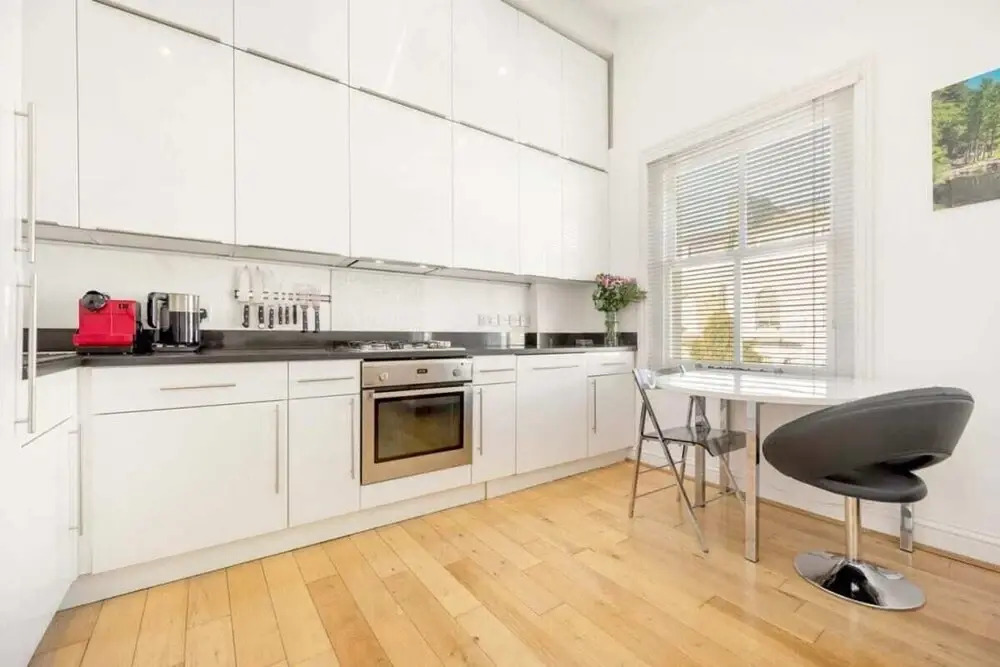 Bright &modern 2bed Apt,w/terrace nr Brixton
