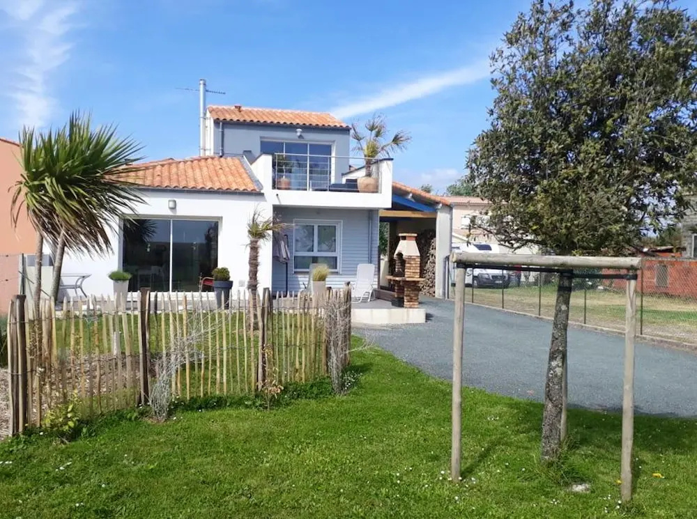 House With 3 Bedrooms in Chatelaillon Plage, With Wonderful sea View, Furnished Terrace and Wifi