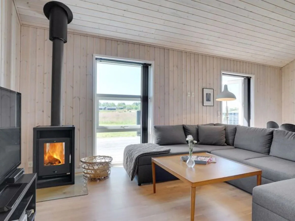 "Genadij" - 900m from the sea in NW Jutland