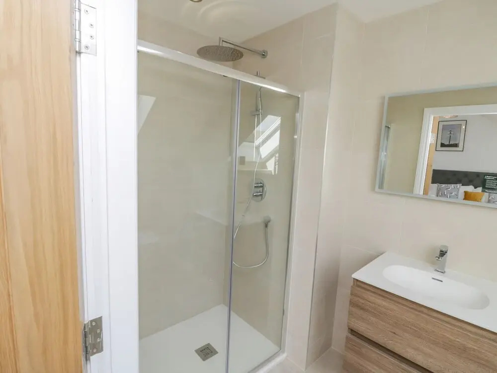 Foxton Penthouse