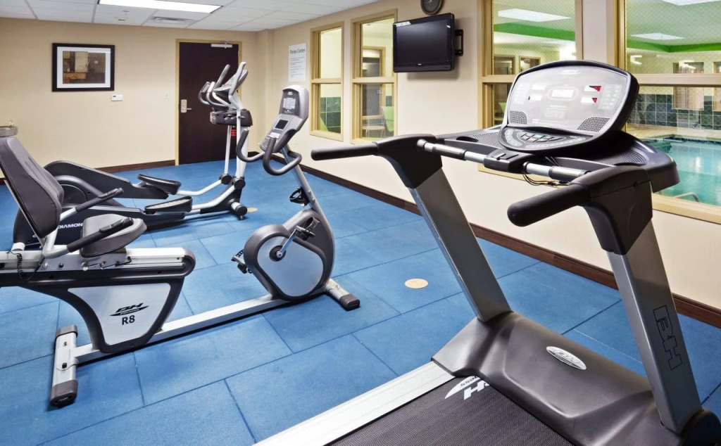 Holiday Inn Express & Suites Newport S by IHG
