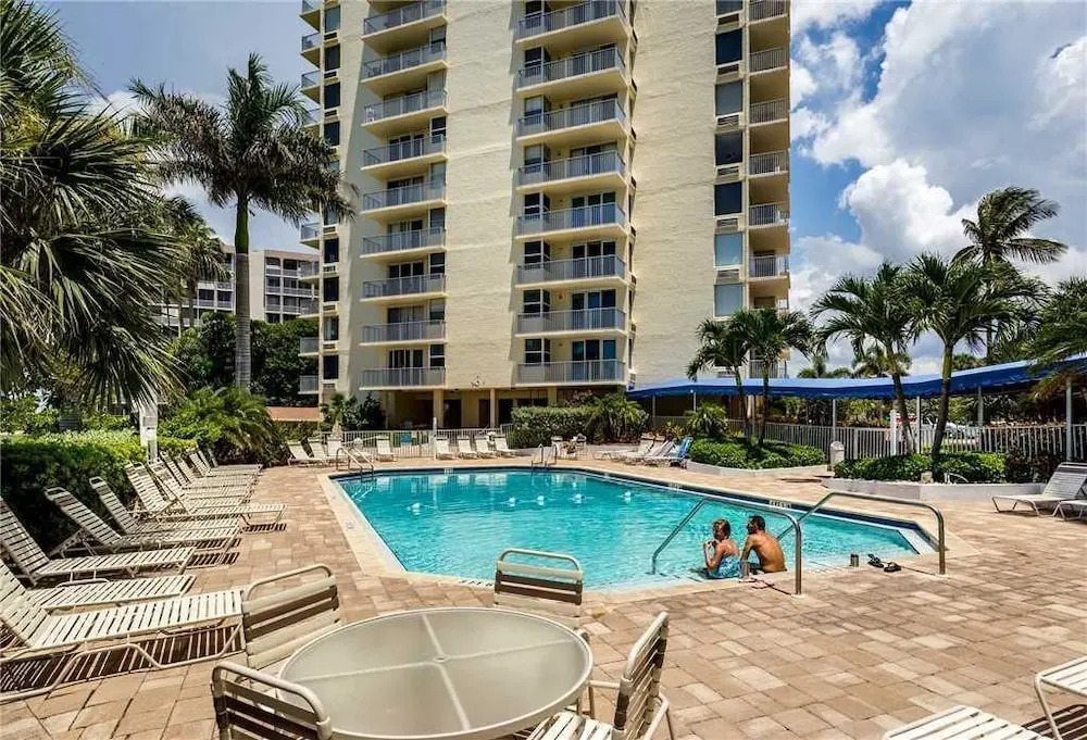 Estero Beach & Tennis 907A - One Bedroom Condo