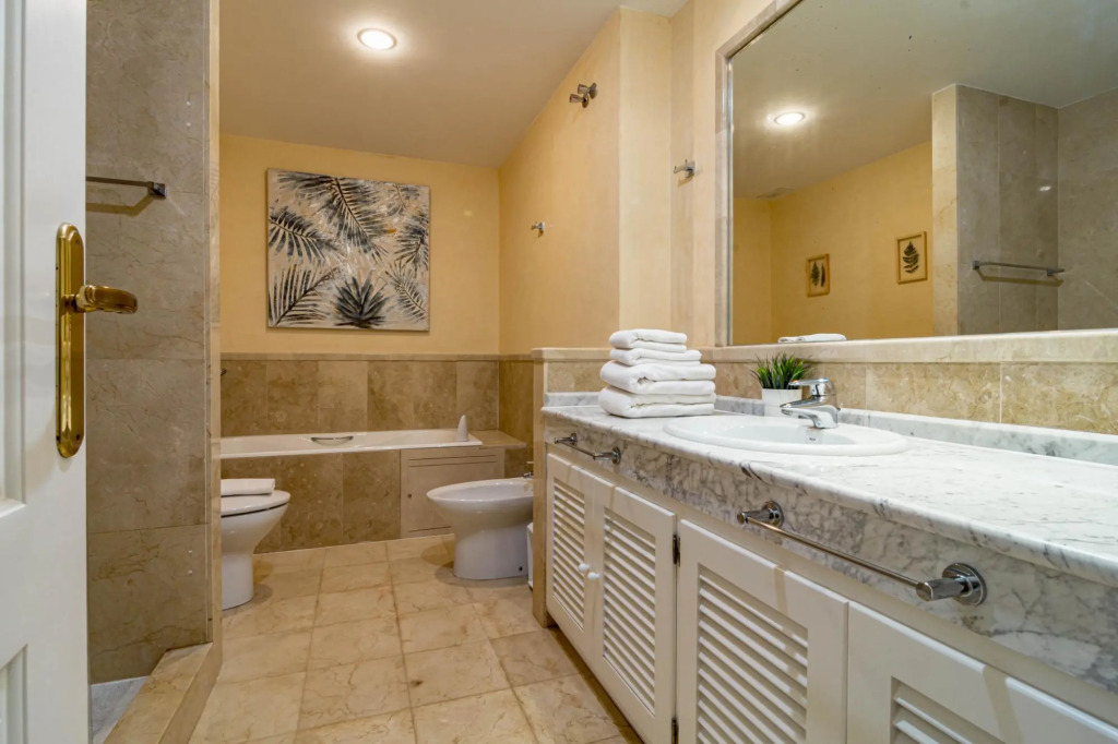 ADE10 - Casa Adelfas Ii by Roomservices