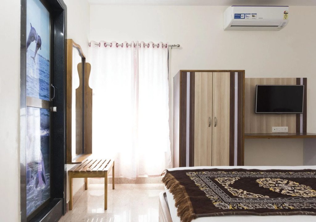 Hotel MJ Residency