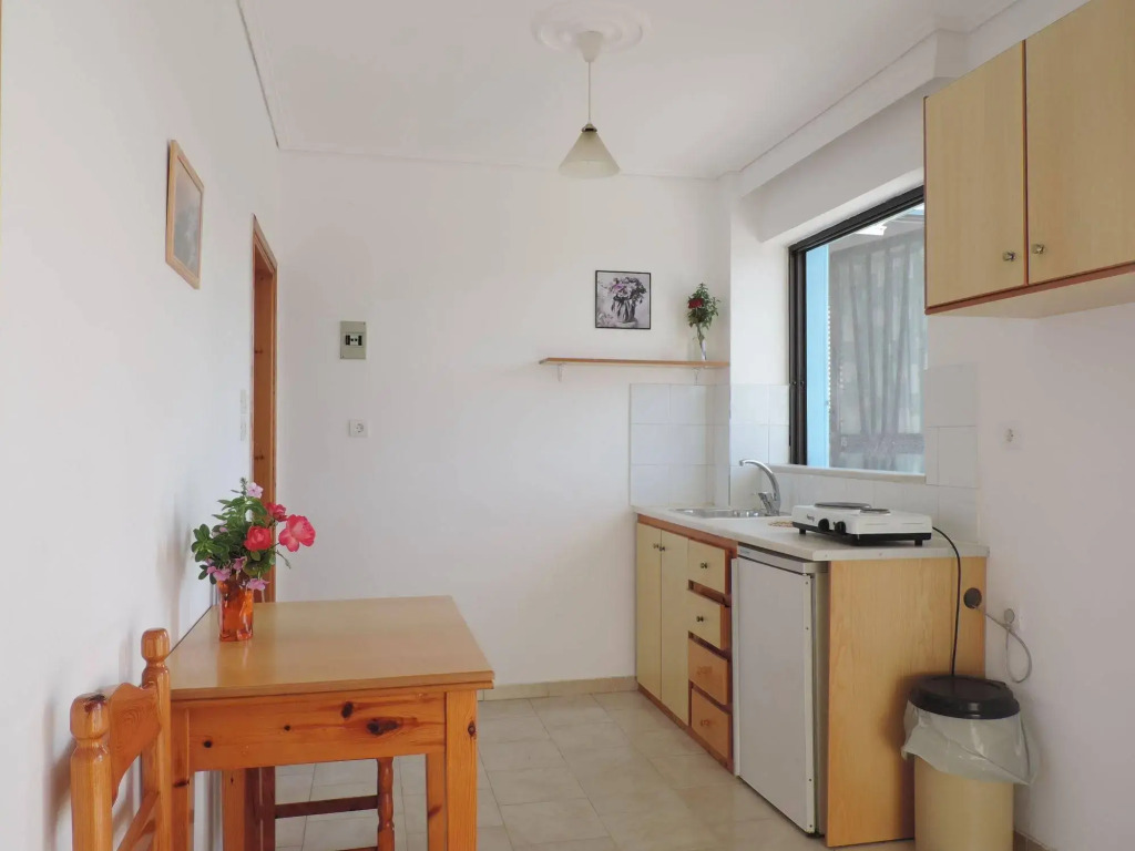 Anthia Apartments