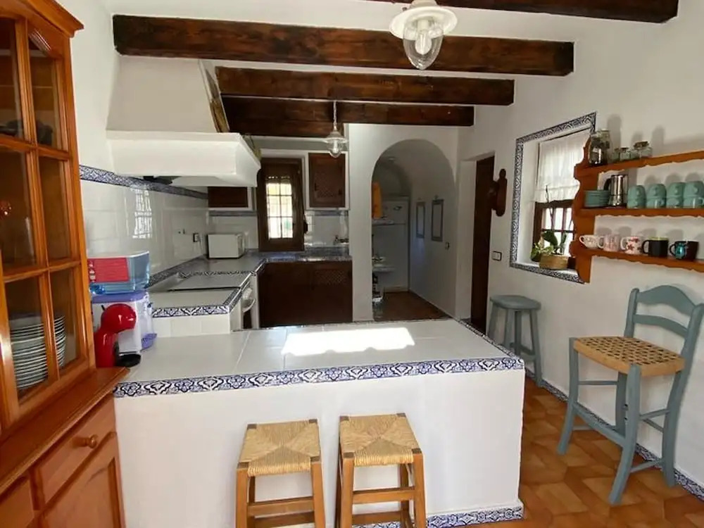 Spacious Holiday Home With Private Garden