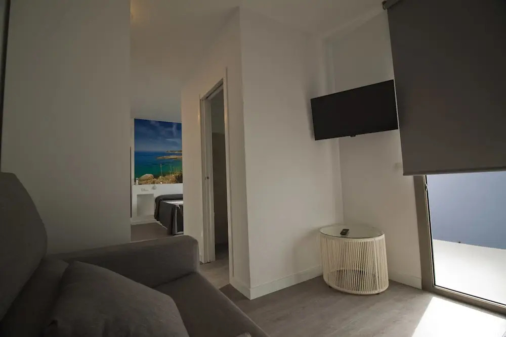 Hostal Sa Vinya Suites