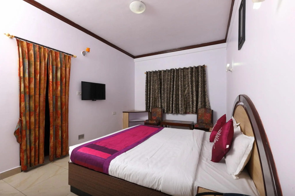 Hotel Orchid Inn