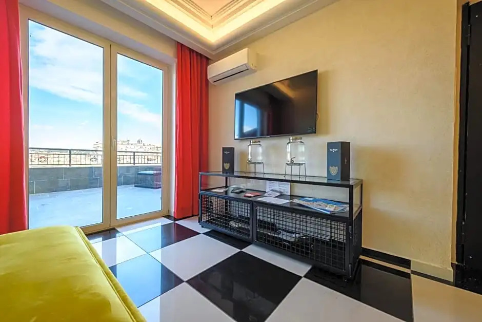 D'amelio'S suites