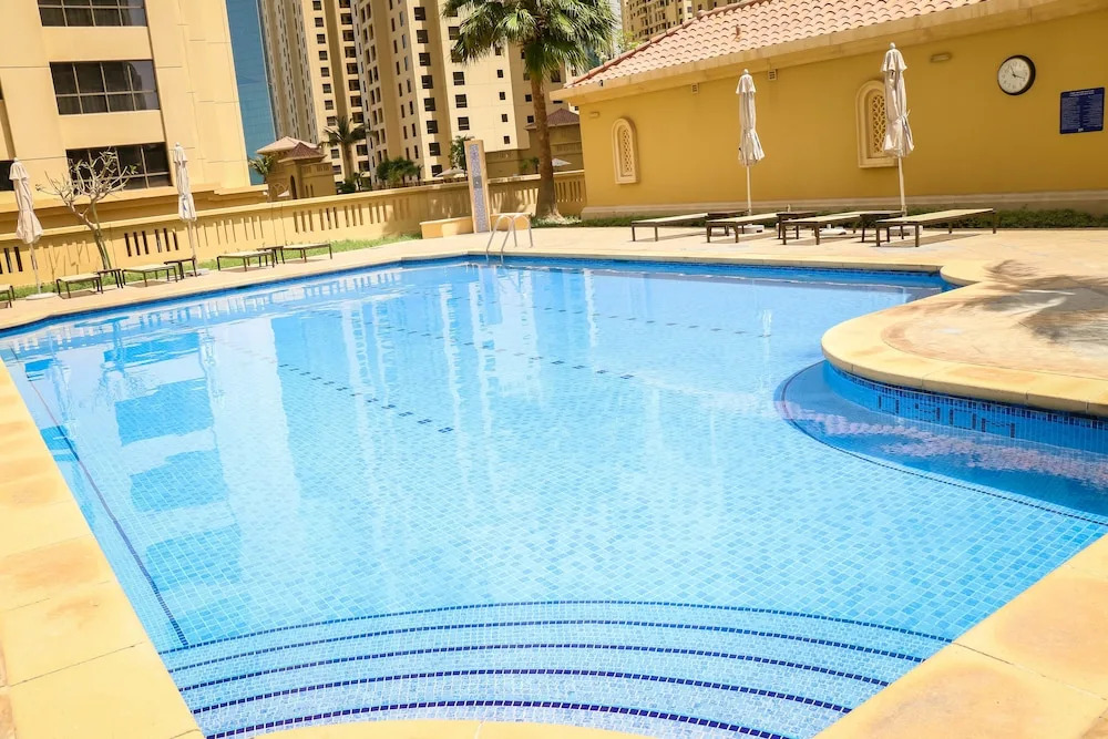 JBR 2 Bedrooms Apartment Rimal 1