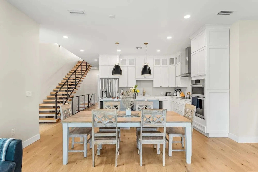 40 8th Avenue
